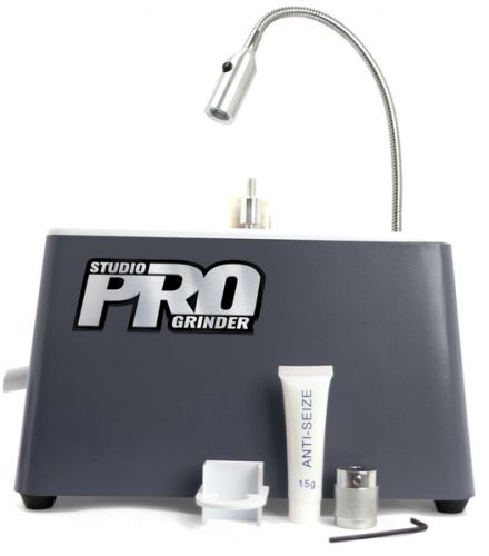 08175-Studio Pro Grinder with Light